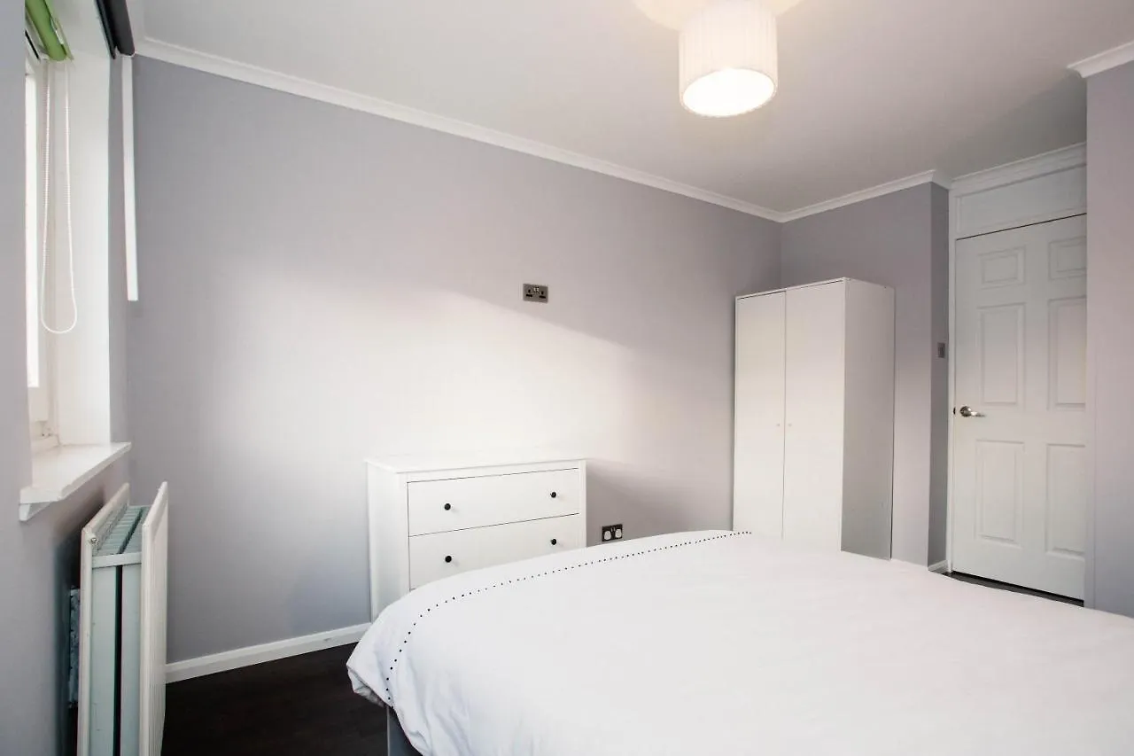 2 Doublebed Rooms Flat Aberdeen City, Near University